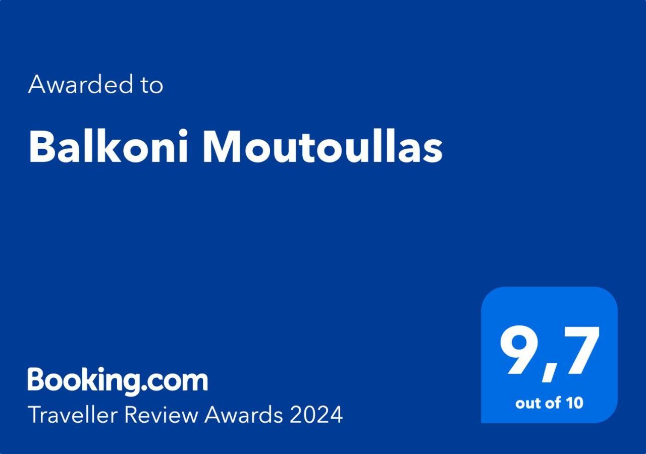 Balkoni Moutoullas Eksteriør bilde